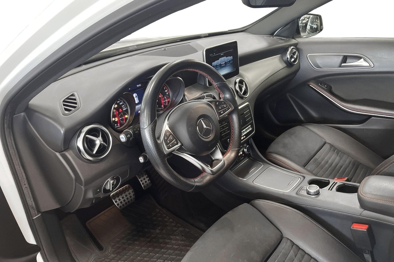 Mercedes-Benz GLA 2019, bild 6/10