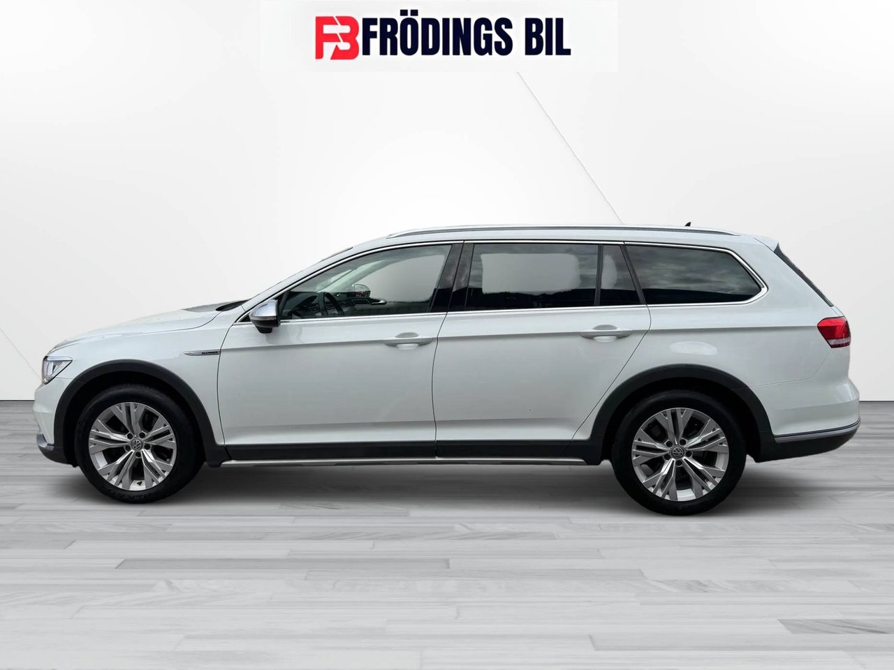 Volkswagen Passat 2018, bild 2/22
