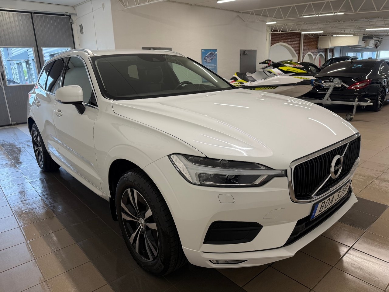 Volvo XC60 B4 AWD Momentum Advanced 2020, bild 6/10