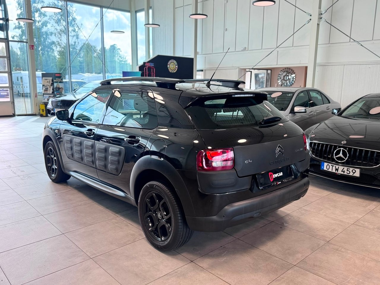 Citroen C4 Cactus 2015, kuva 4/10