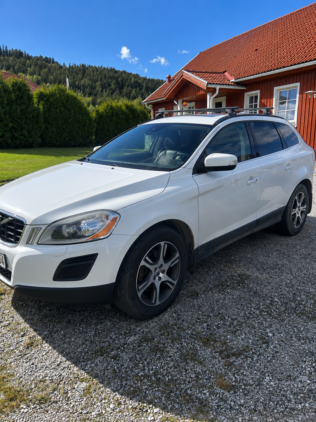 Volvo XC60 D4 AWD Manuell 2013, kuva 2/6
