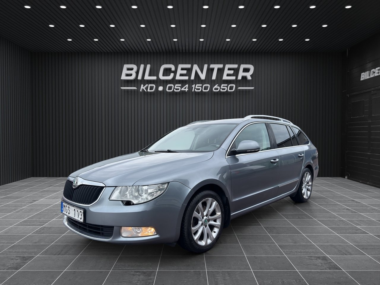 Skoda Superb 2013, bild 3/10