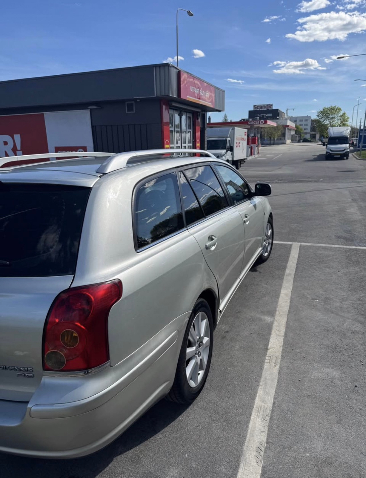 Toyota Avensis 2004, bild 6/8