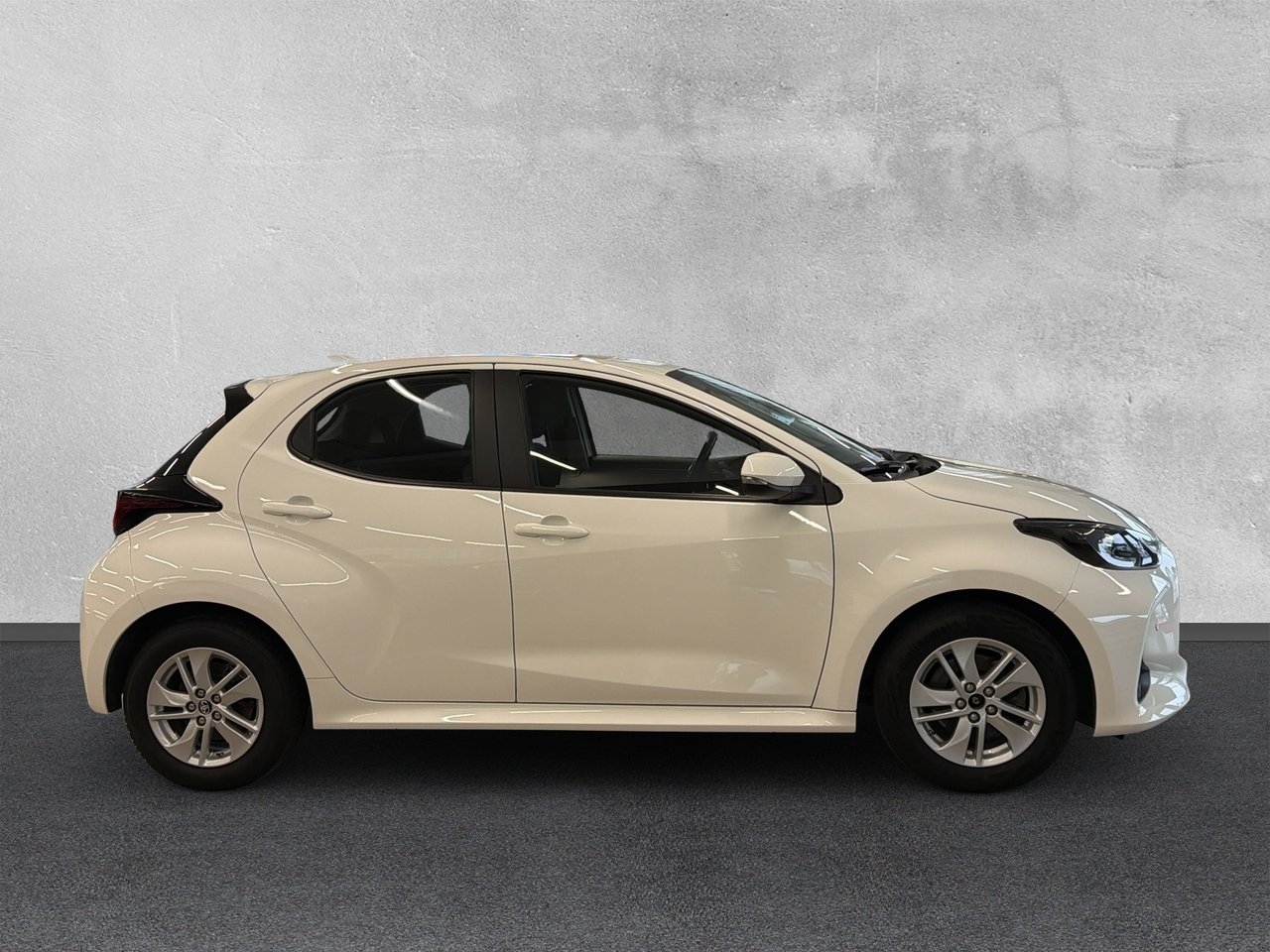 Toyota Yaris 2023, bild 6/10