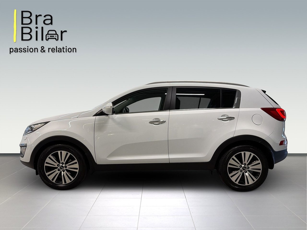 Kia Sportage 1.7 CRDi Limited Edition 2014, bild 2/10