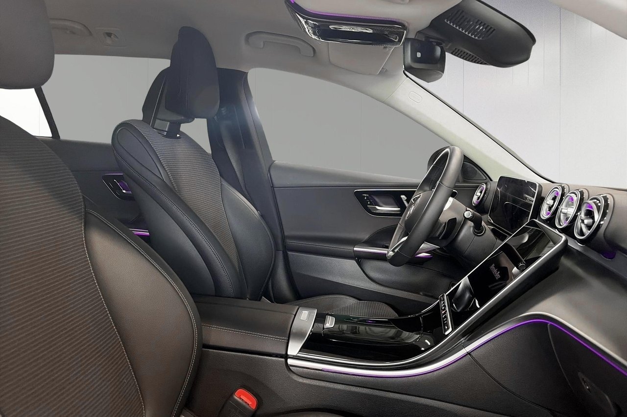 Mercedes-Benz C 300 T e 2025, bild 5/10