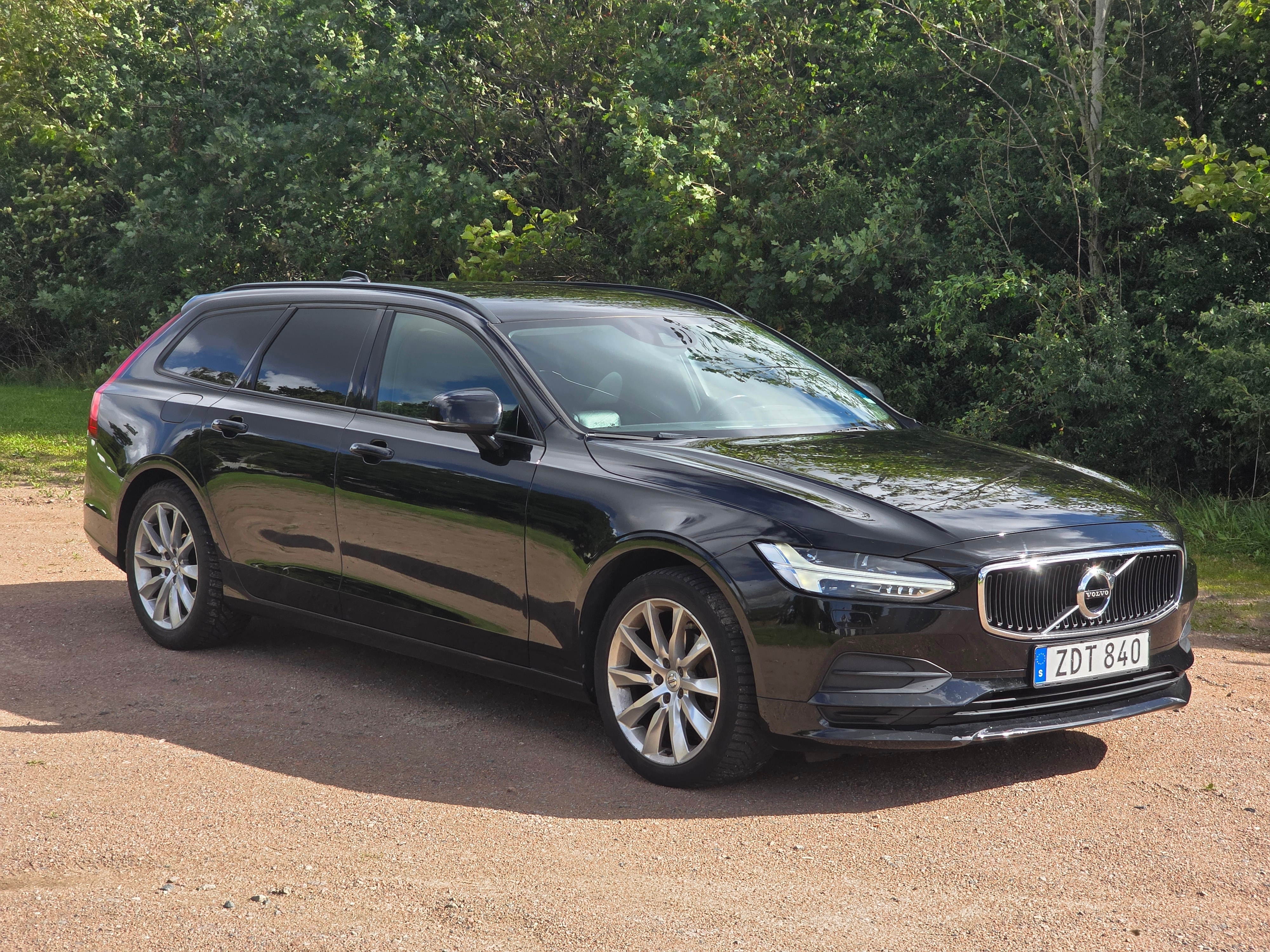 Volvo V90 D3 Geartronic 2018, bild 2/6