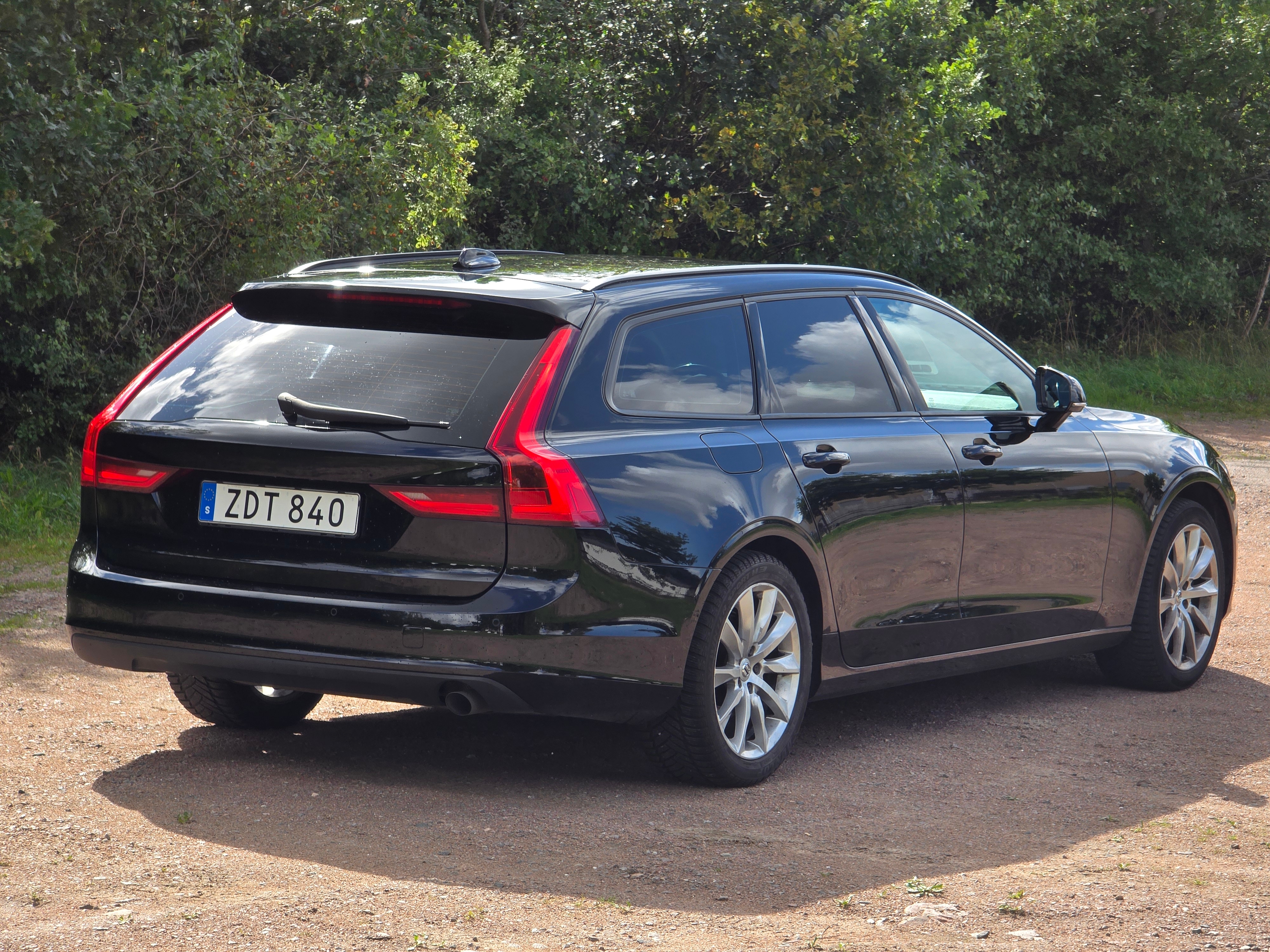 Volvo V90 D3 Geartronic 2018, bild 3/6