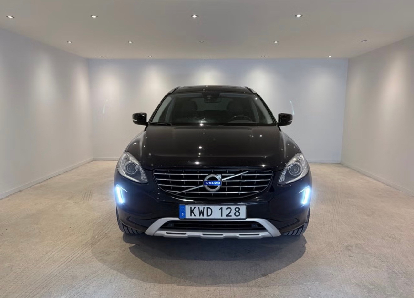 Volvo XC60 2016, bild 2/10