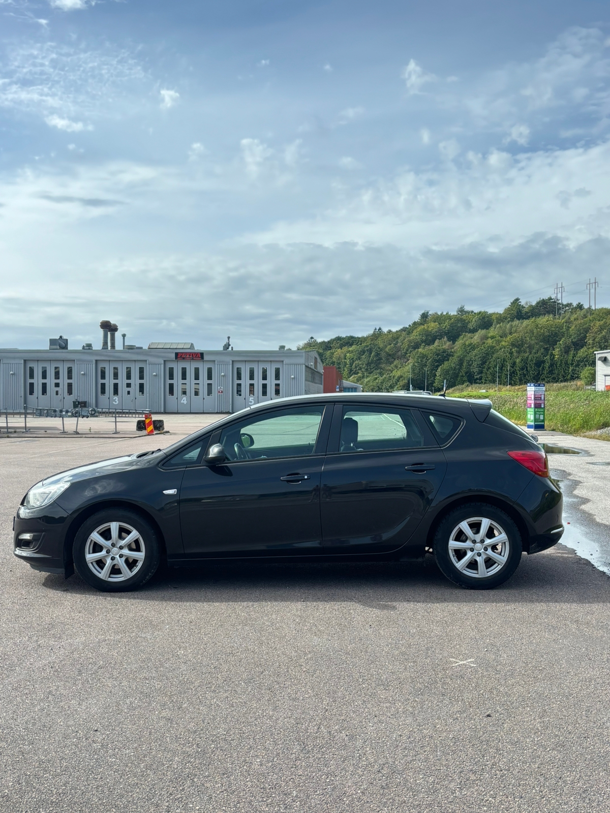 Opel Astra 1.4 Turbo Automatisk 2015, bild 4/10