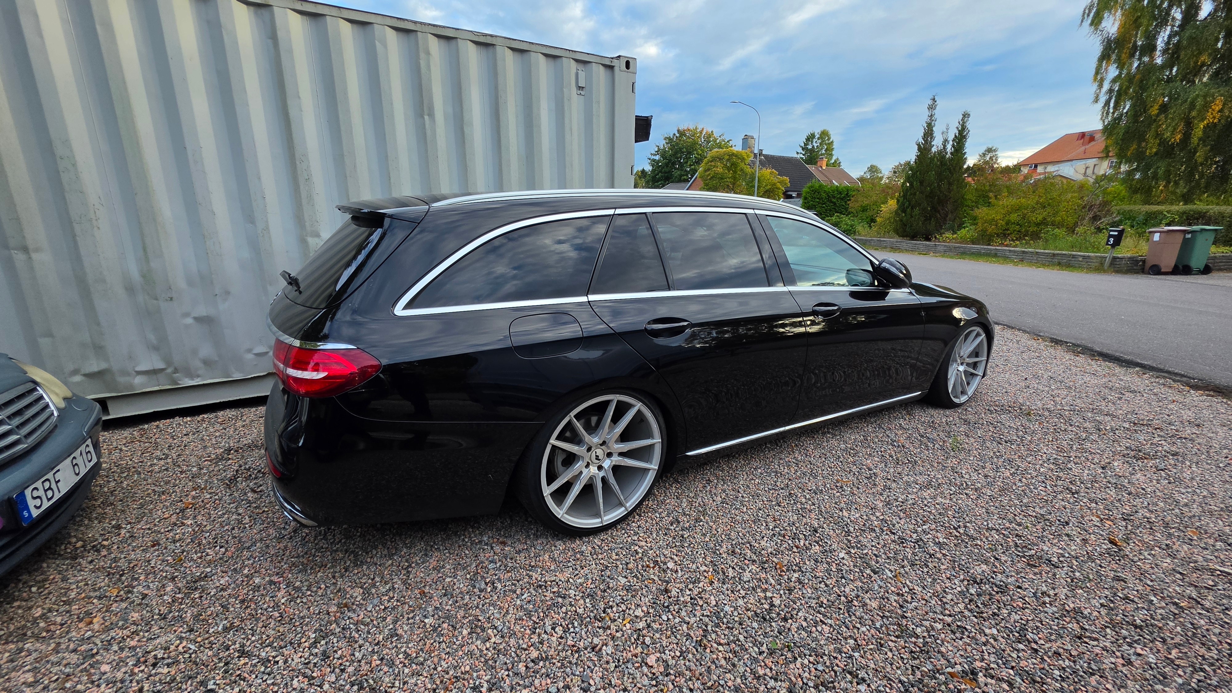 Mercedes-Benz E 220 T d 9G-Tronic 2017, bild 3/6