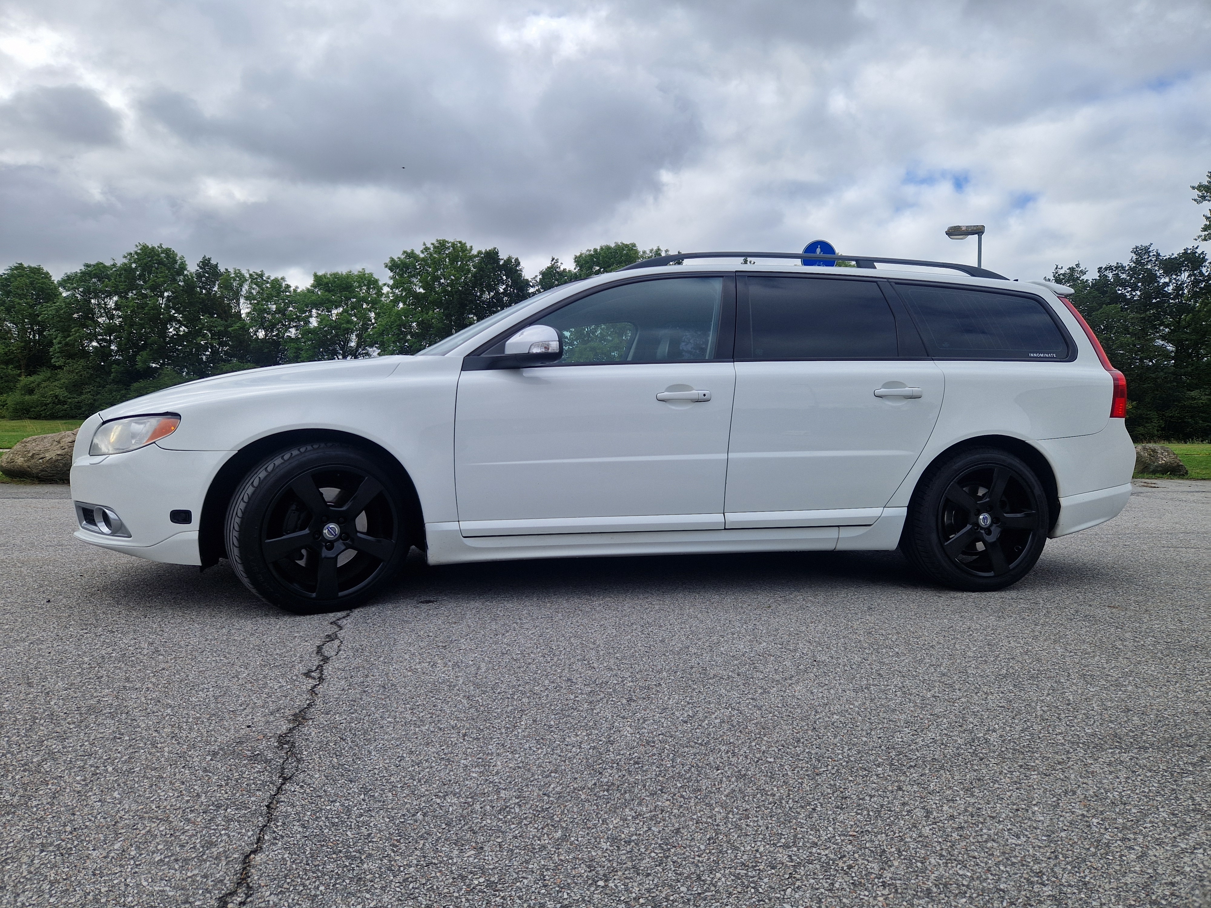 Volvo V70 2.5FT R-Design 2011, kuva 3/10