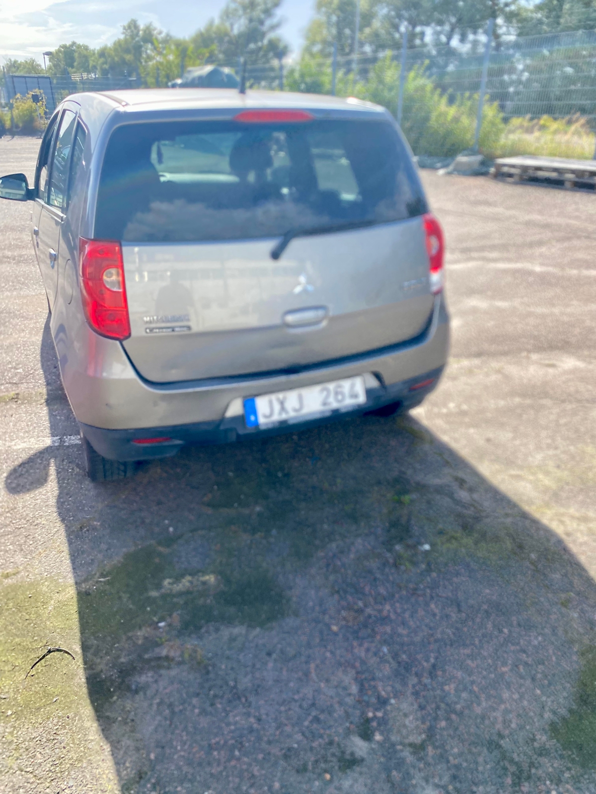 Mitsubishi Colt 2009, bild 4/7