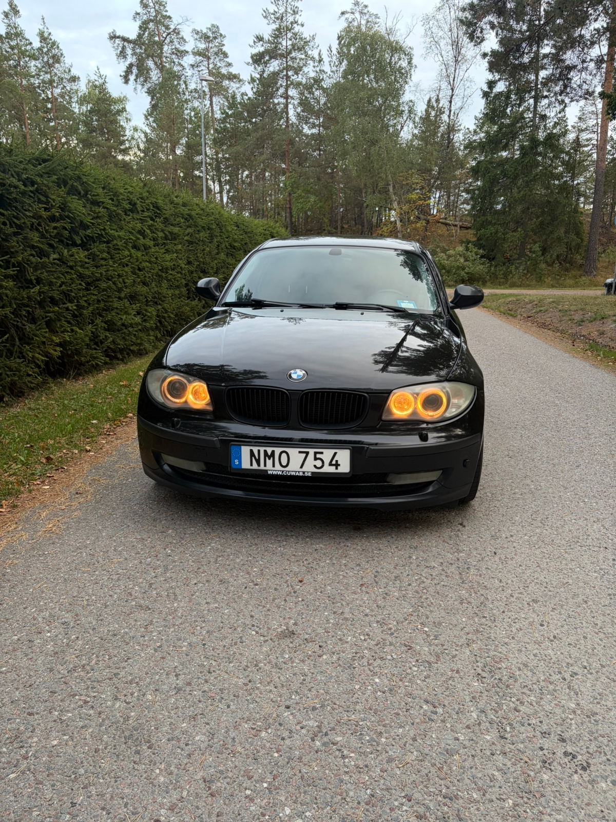 BMW 118 d 5-dörrars Manuell 2011, bild 2/7