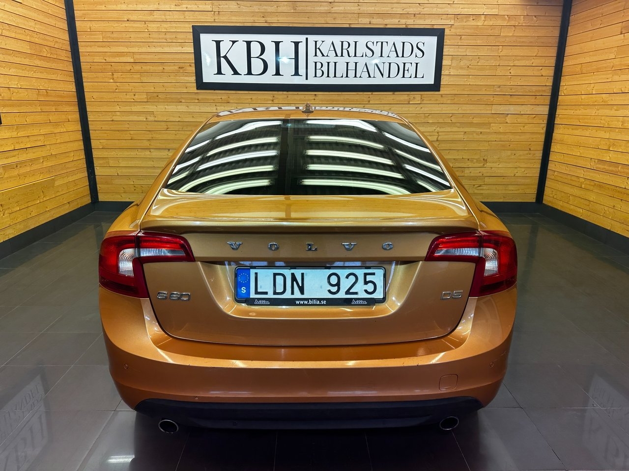 Volvo S60 D5 Momentum Euro 5 2011, bild 5/10