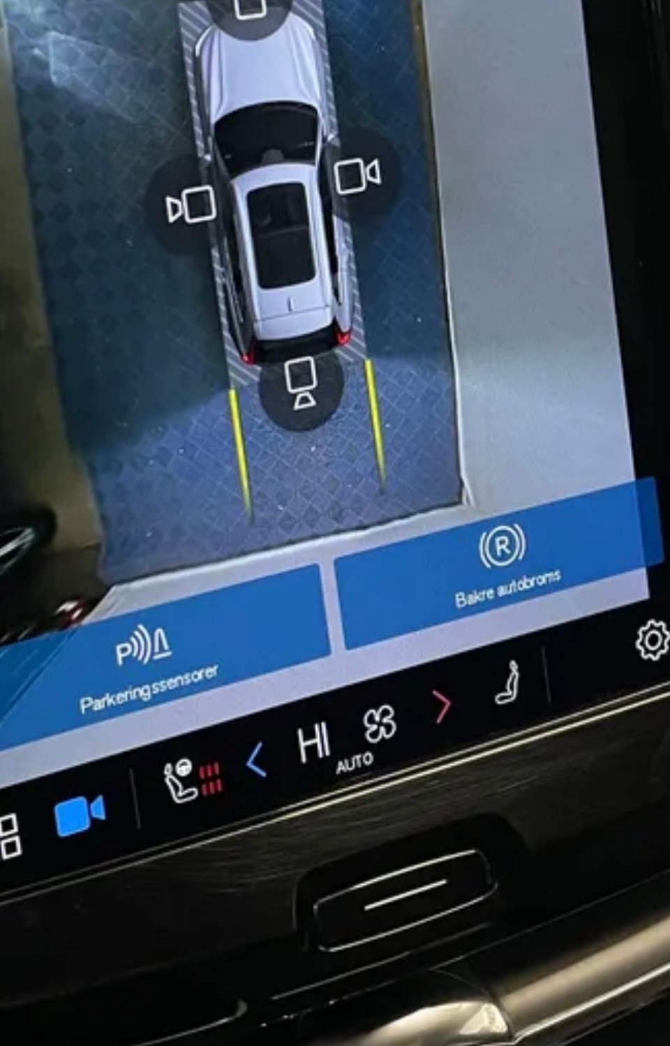 Volvo XC60 Recharge T6 AWD Geartronic 2023, bild 3/10