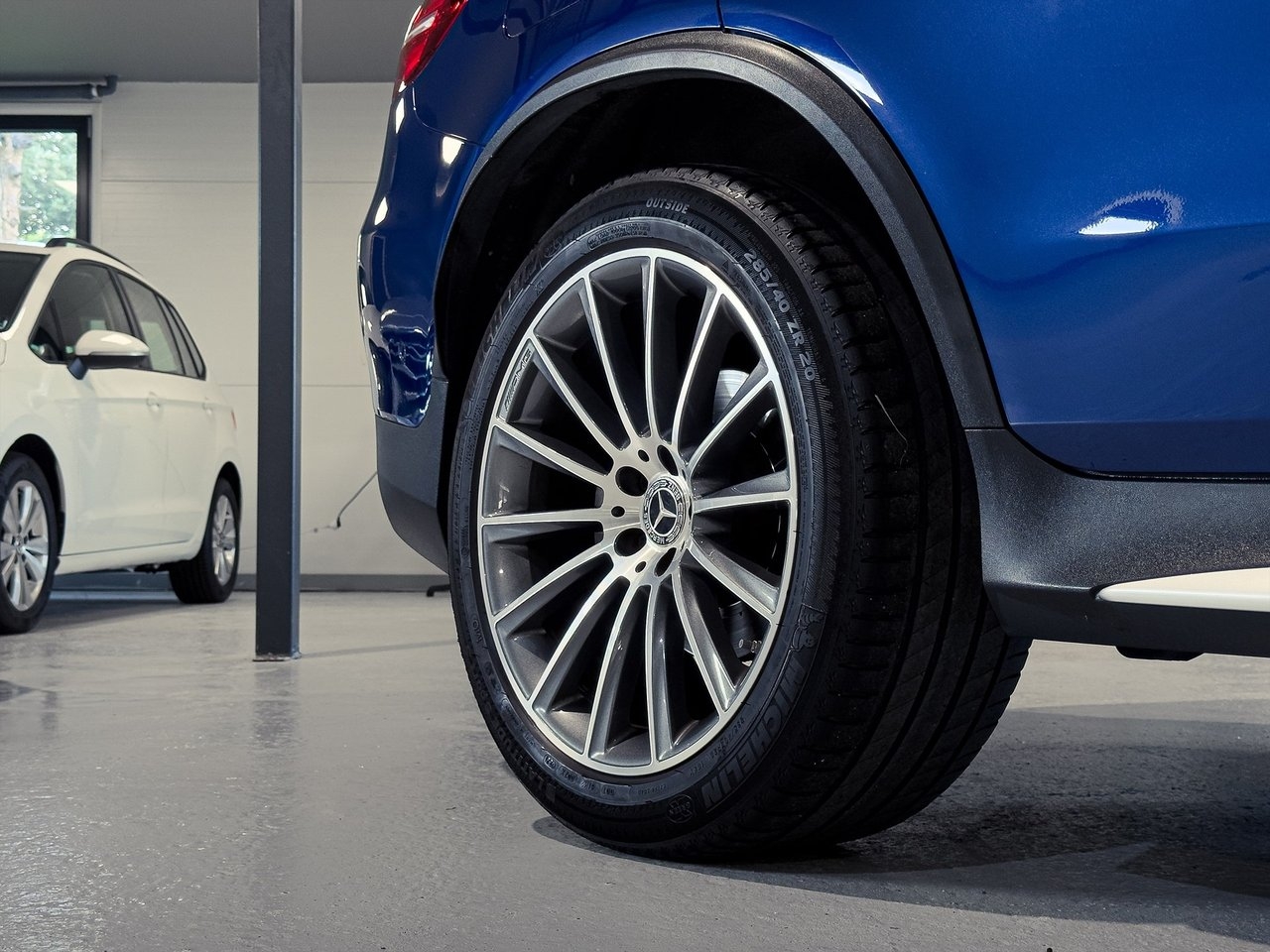 Mercedes-Benz GLC 2019, bild 7/10