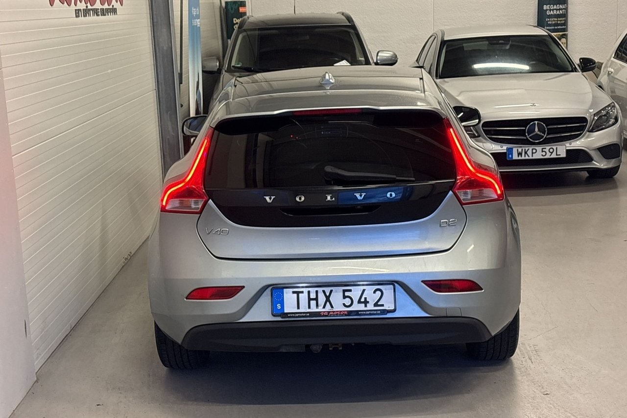 Volvo V40 D2 Momentum 2014, bild 7/10