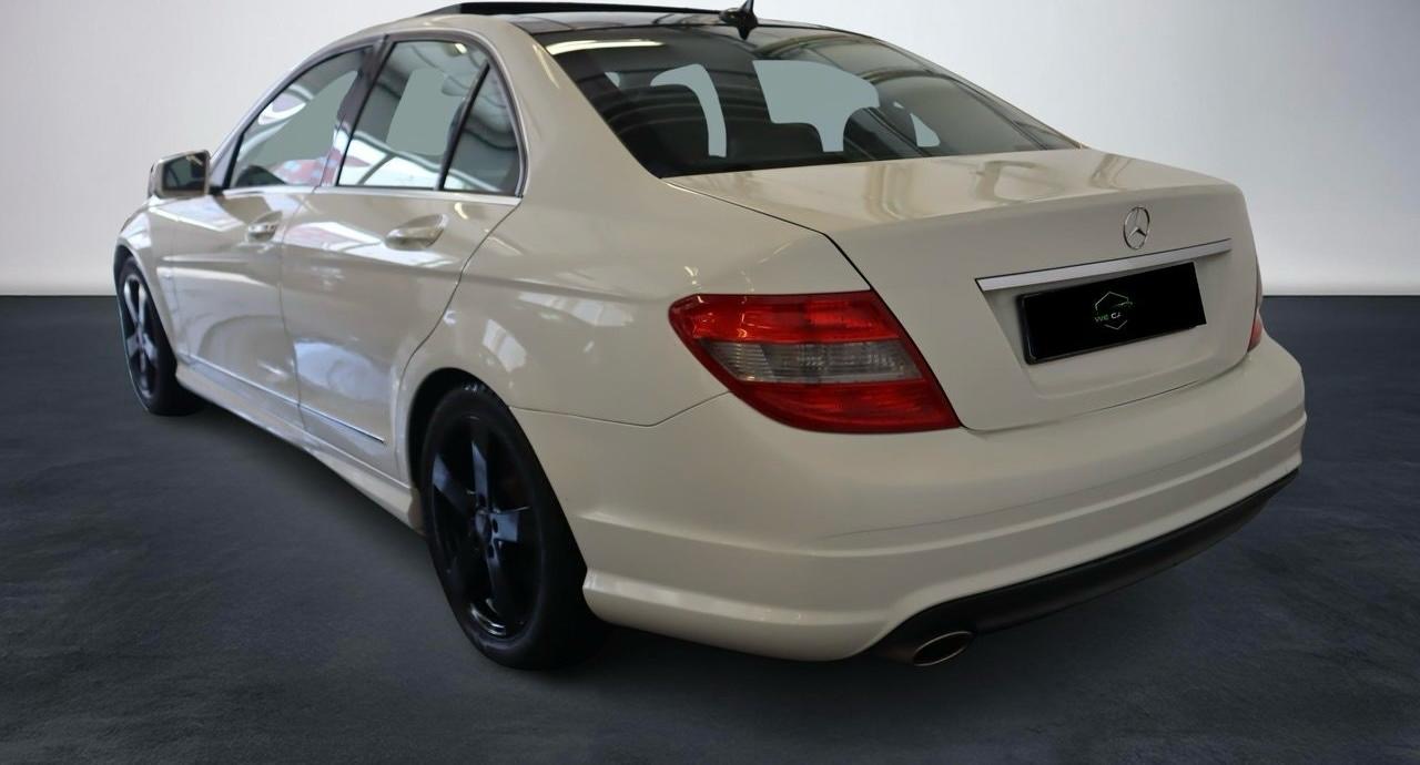 Mercedes-Benz C 2010, bild 7/10