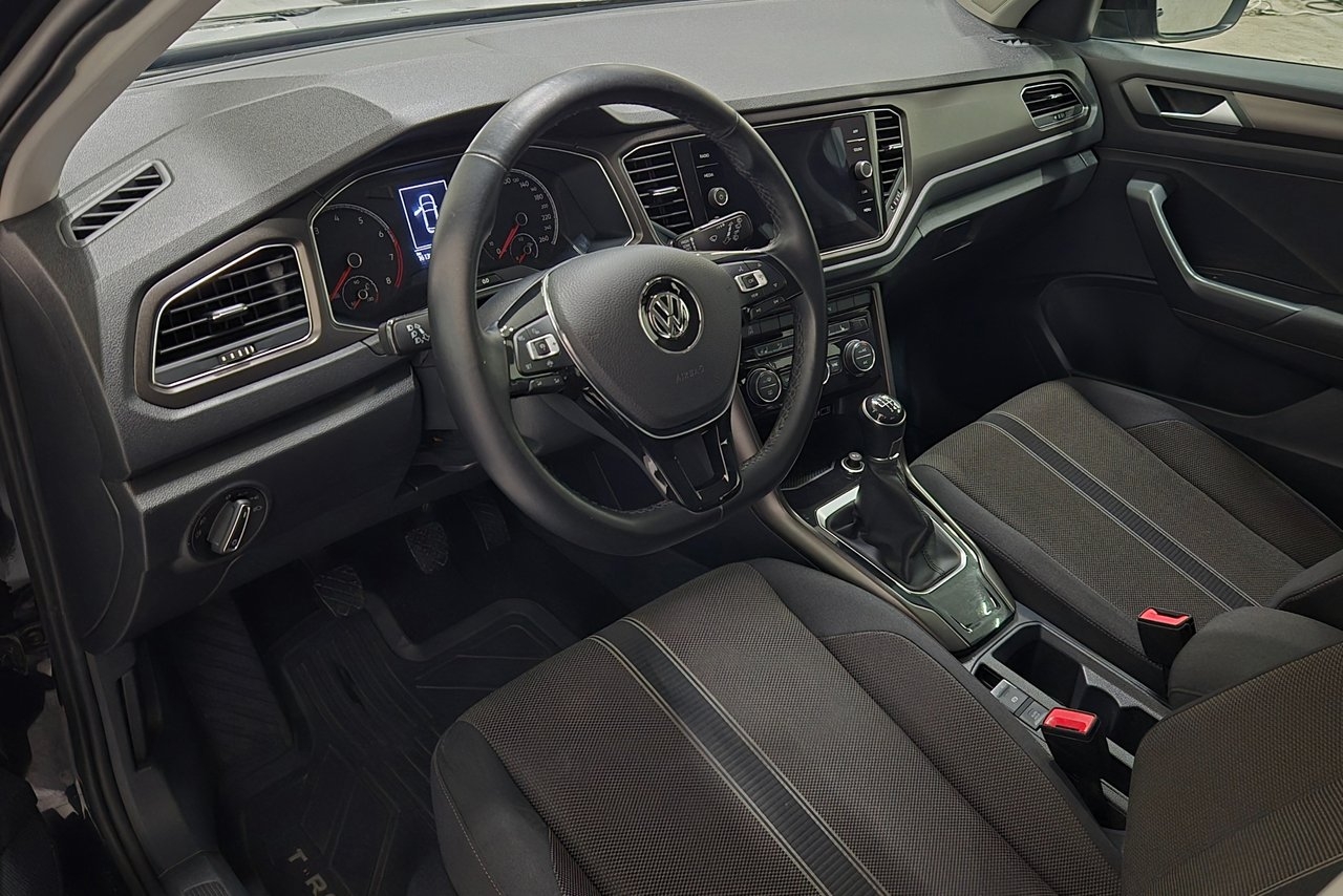 Volkswagen T-Roc 2019, kuva 7/10
