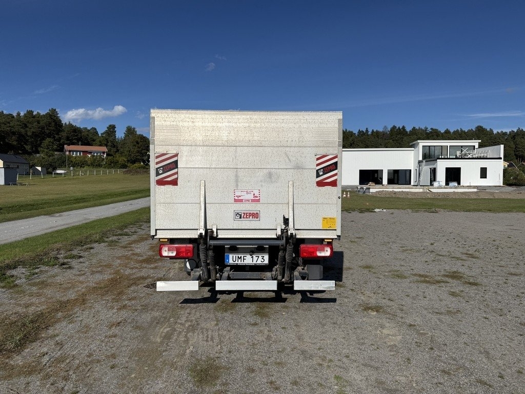 Volkswagen Crafter Kranbil, bakgavellyft 2019, bild 4/10