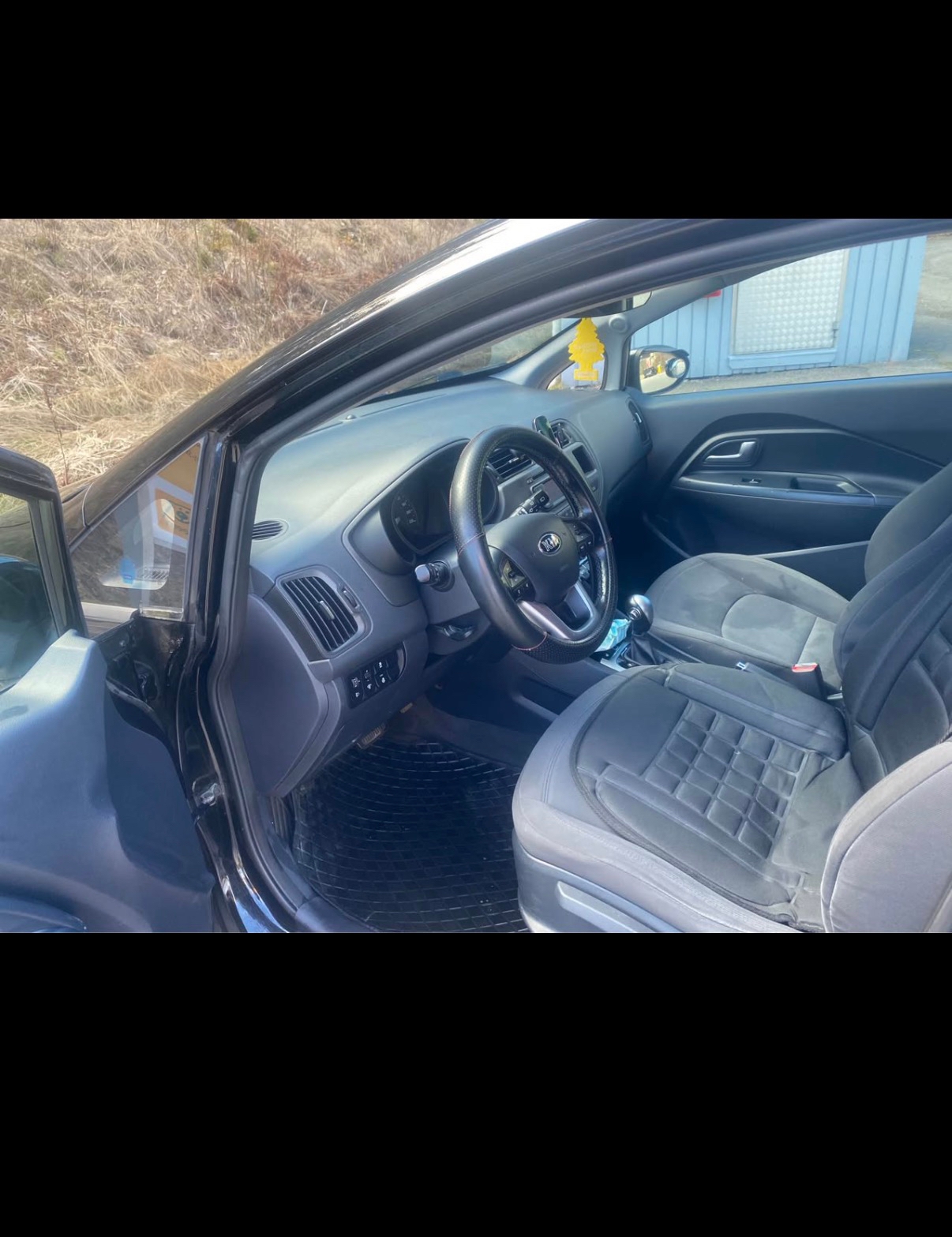 Kia Rio 5-dörrar 1.4 CVVT Automatisk 2014, photo 4/8