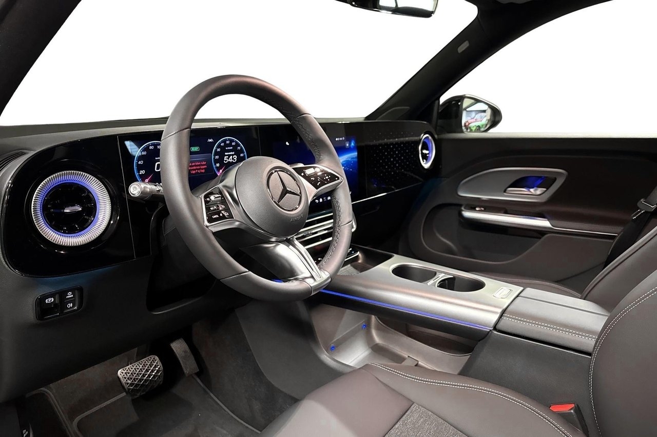 Mercedes-Benz GLB 250+ 2027, kuva 7/10
