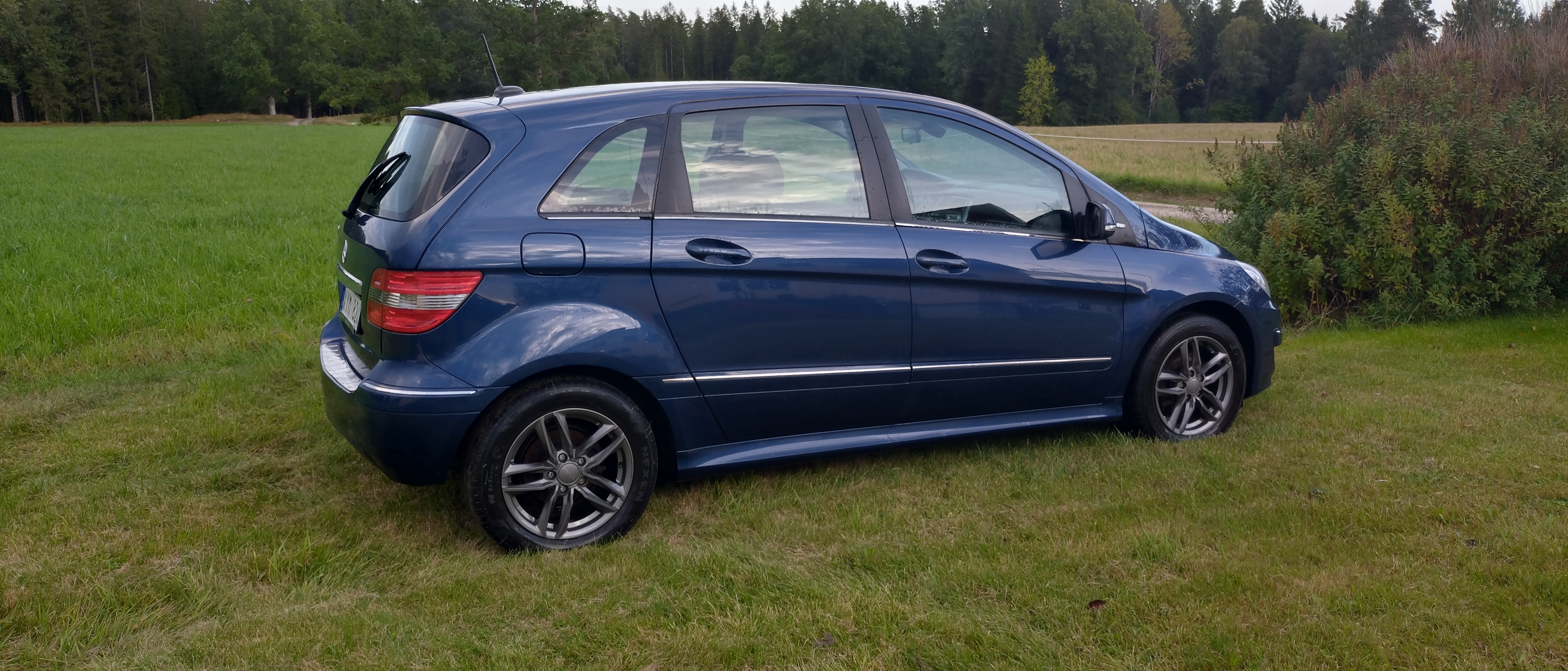 Mercedes-Benz 180 B Blue Efficiency 2010, bild 3/7