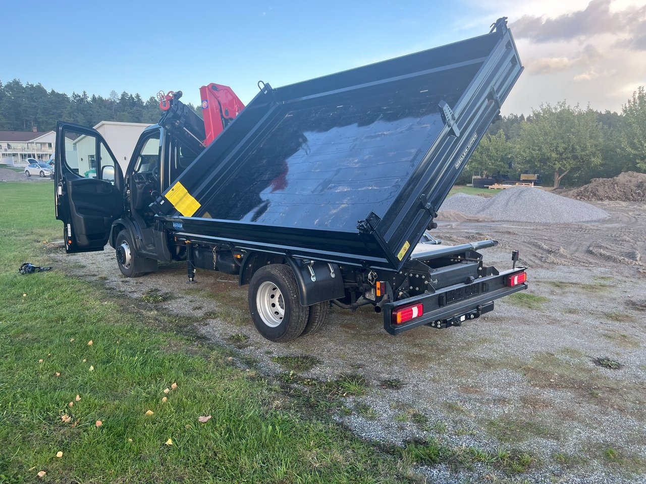 Iveco Daily Kranbil, tippbil 2026, bild 2/4