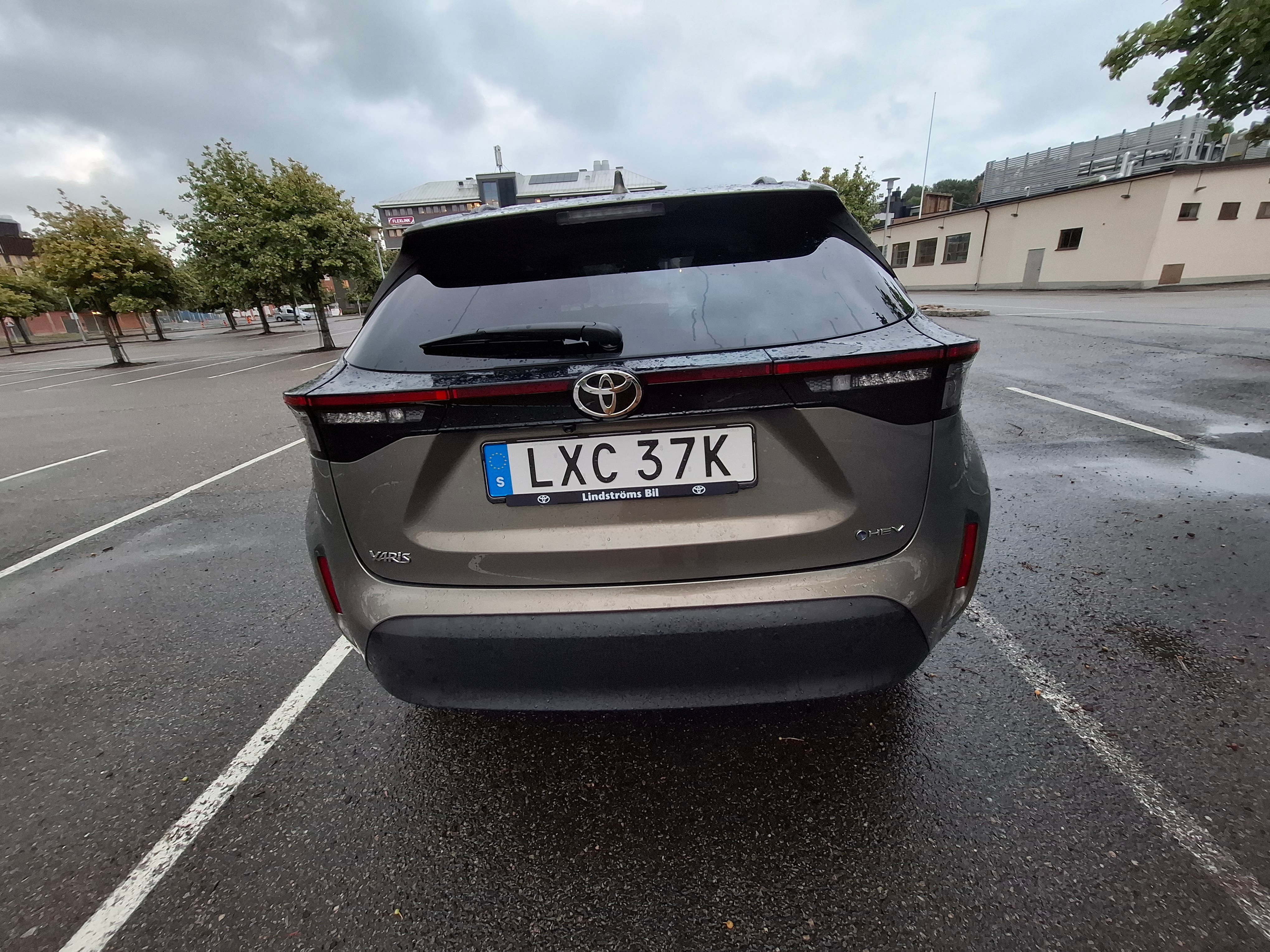 Toyota Yaris Cross Hybrid 130 e-CVT 2024, bild 4/6
