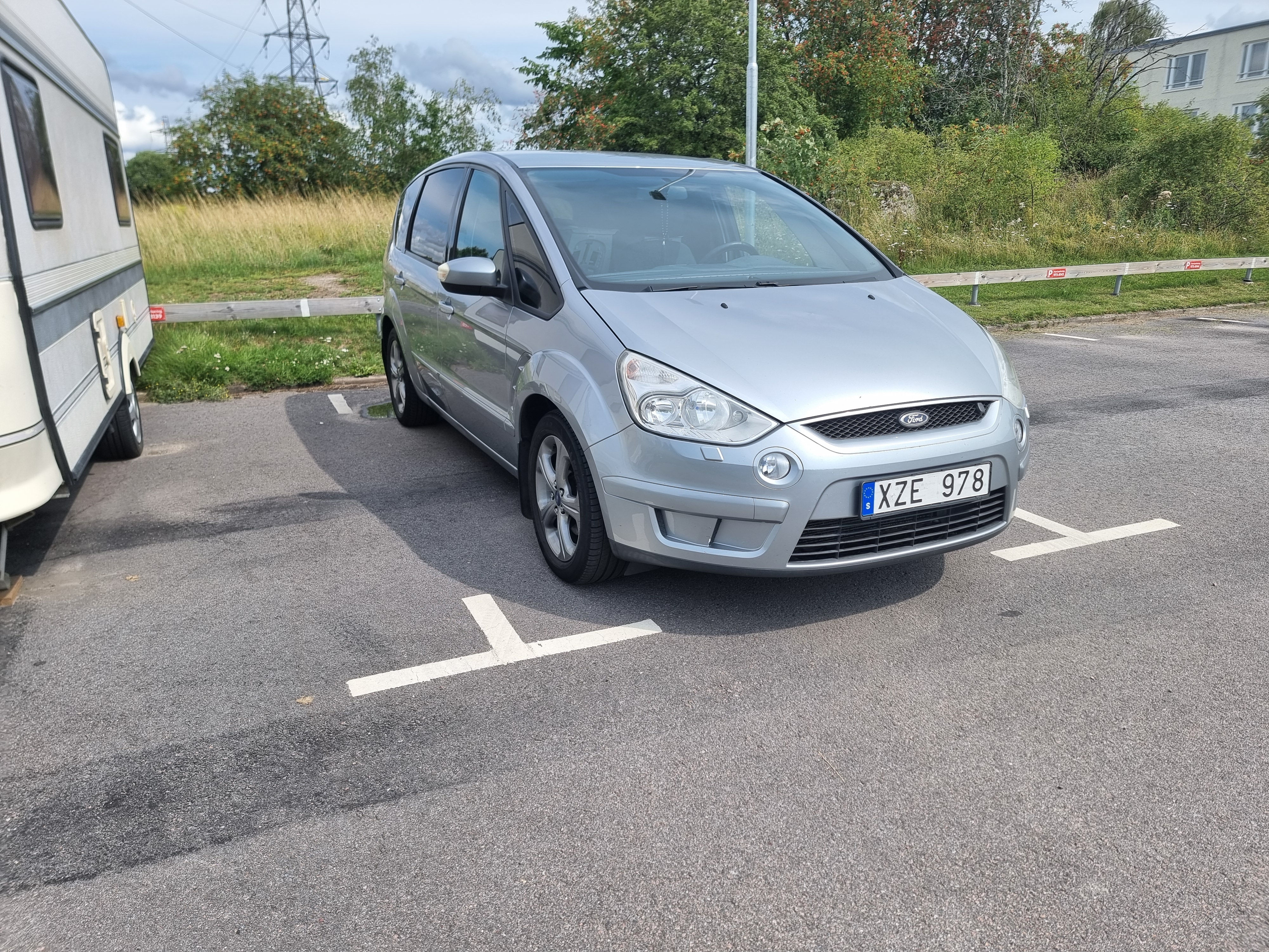 Ford S-MAX 2.0 Manuell 2007, bild 2/7