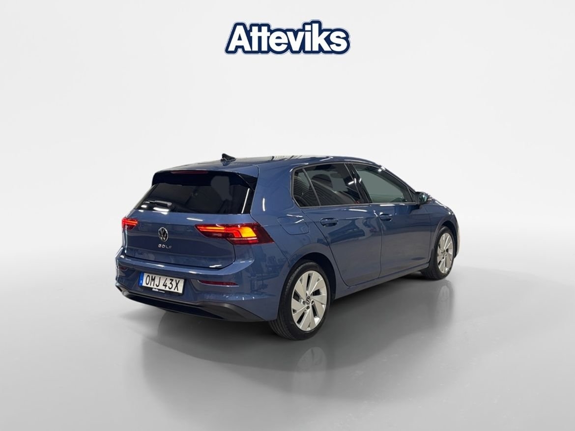 Volkswagen Golf Life 2025, photo 3/21