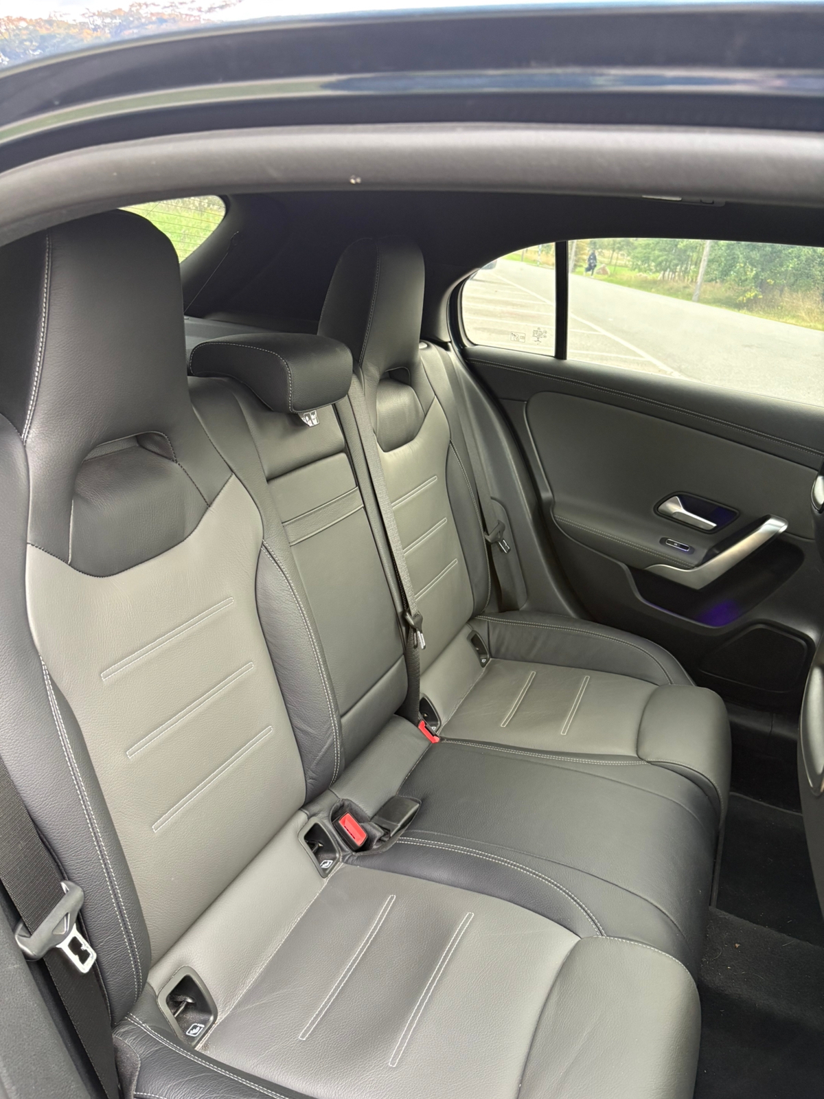 Mercedes-Benz A 35 AMG 4MATIC 2022, bild 7/8