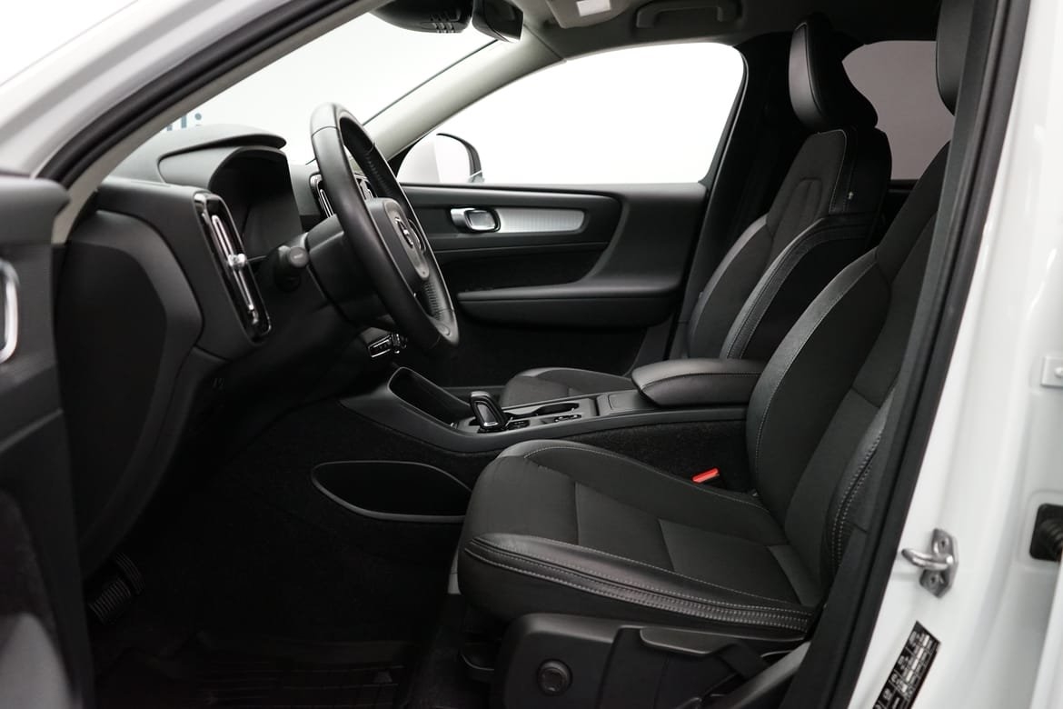 Volvo XC40 2019, kuva 5/10