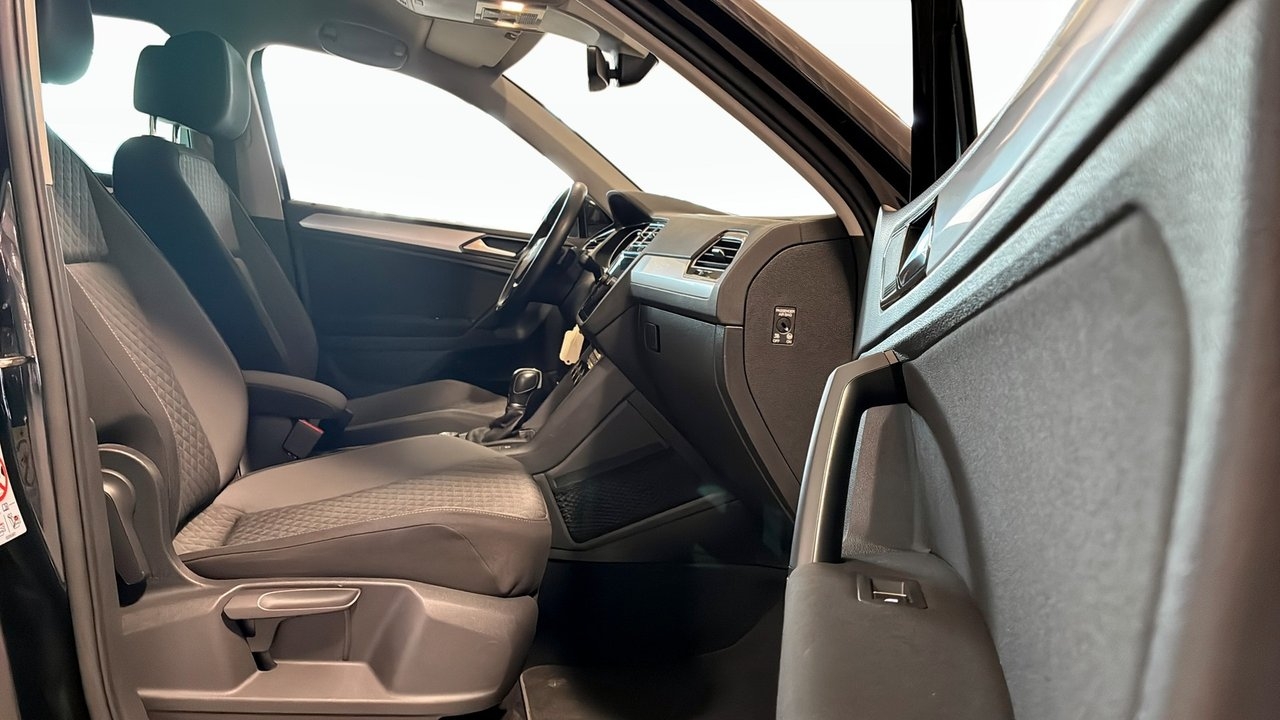 Volkswagen Tiguan 2018, bild 3/10
