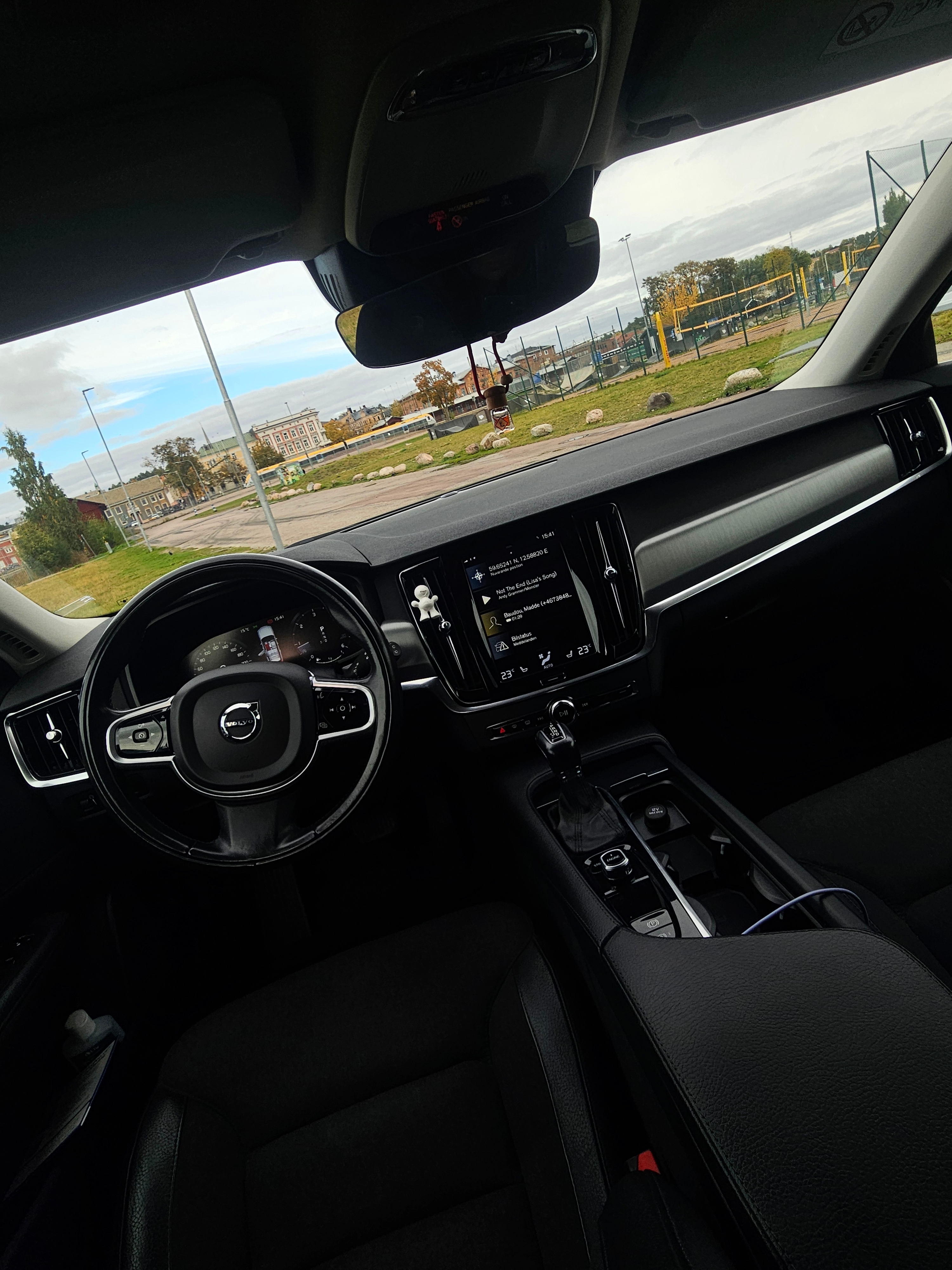 Volvo V90 D4 Geartronic 2017, kuva 4/5