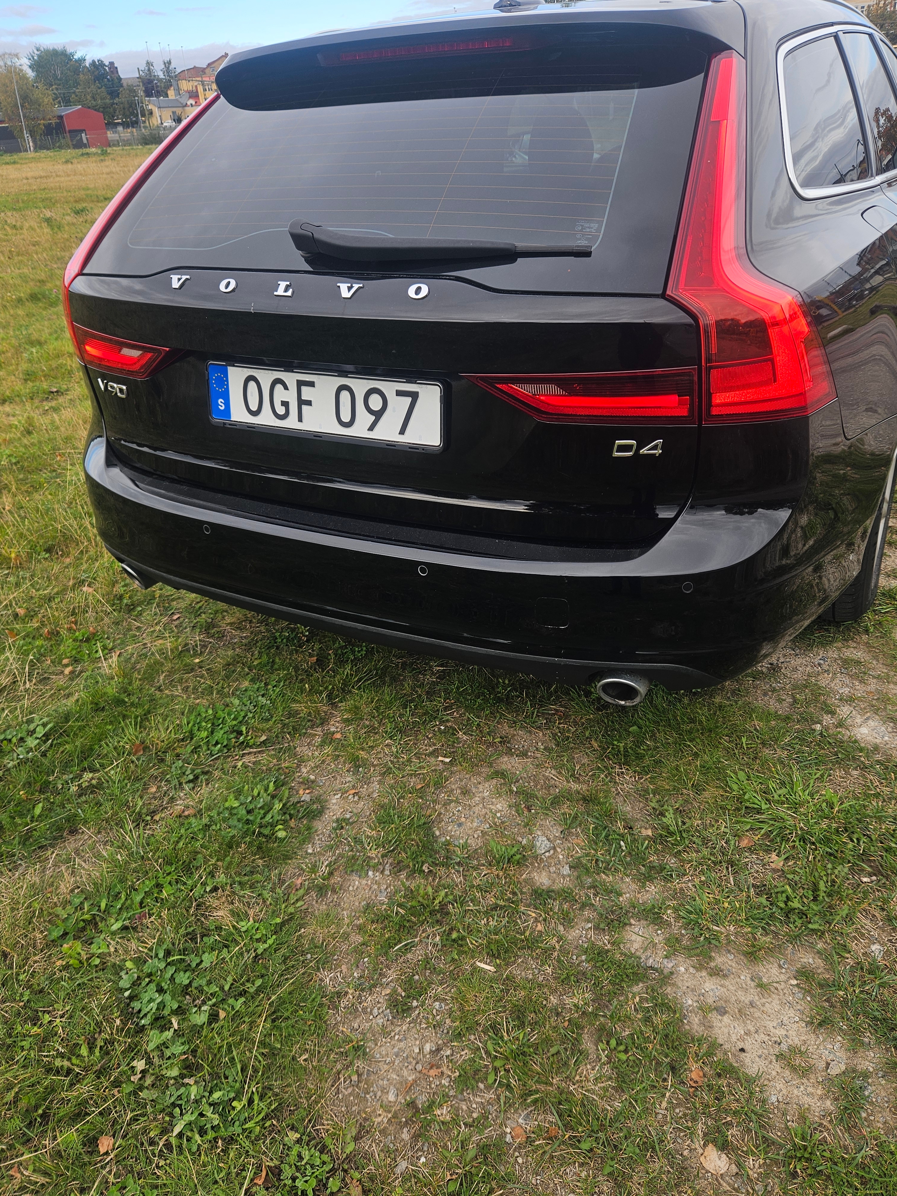 Volvo V90 D4 Geartronic 2017, kuva 3/5