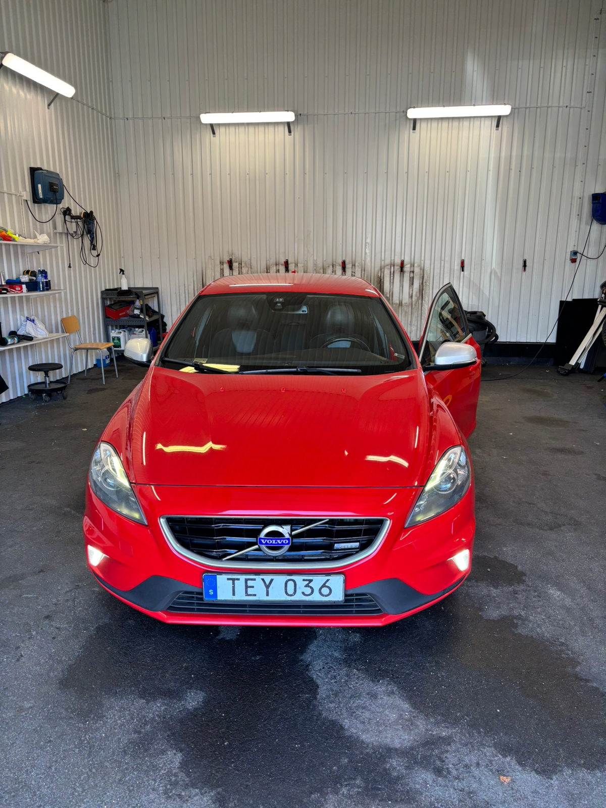 Volvo V40 D4 Manuell 2015, bild 7/7