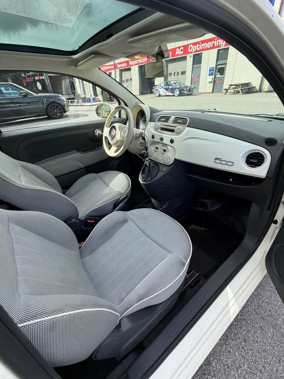 Fiat 500 1.2 8V Manuell 2011, bild 5/6
