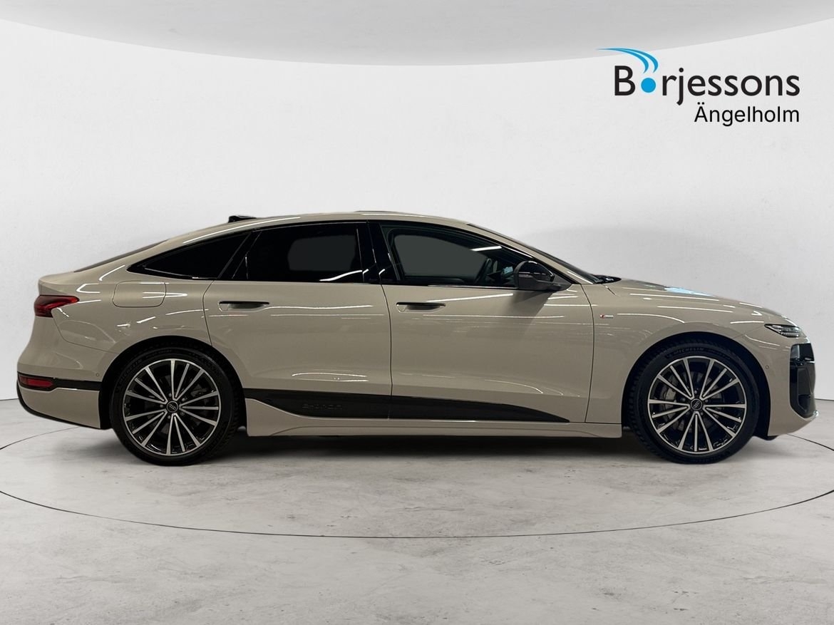 Audi A6 QUATTRO 428 HK S-LINE 2025, bild 2/9