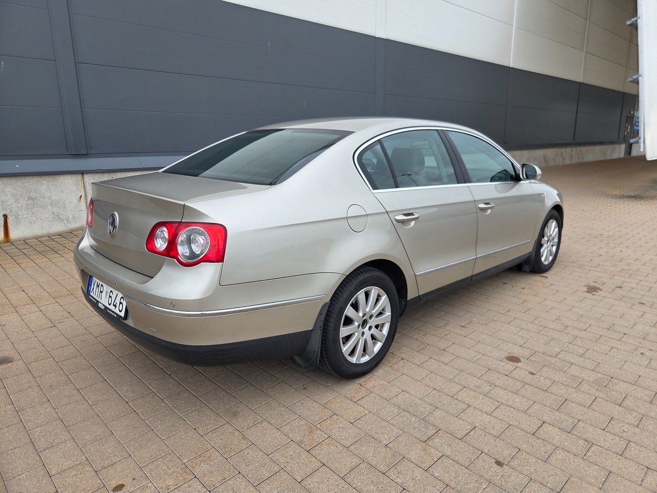 Volkswagen Passat 2006, bild 7/10
