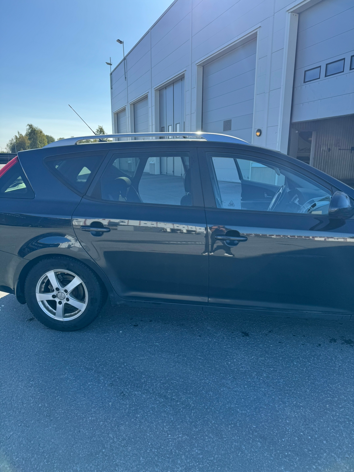 Kia Ceed _sw 1.6 CRDi Manuell 2008, bild 4/6