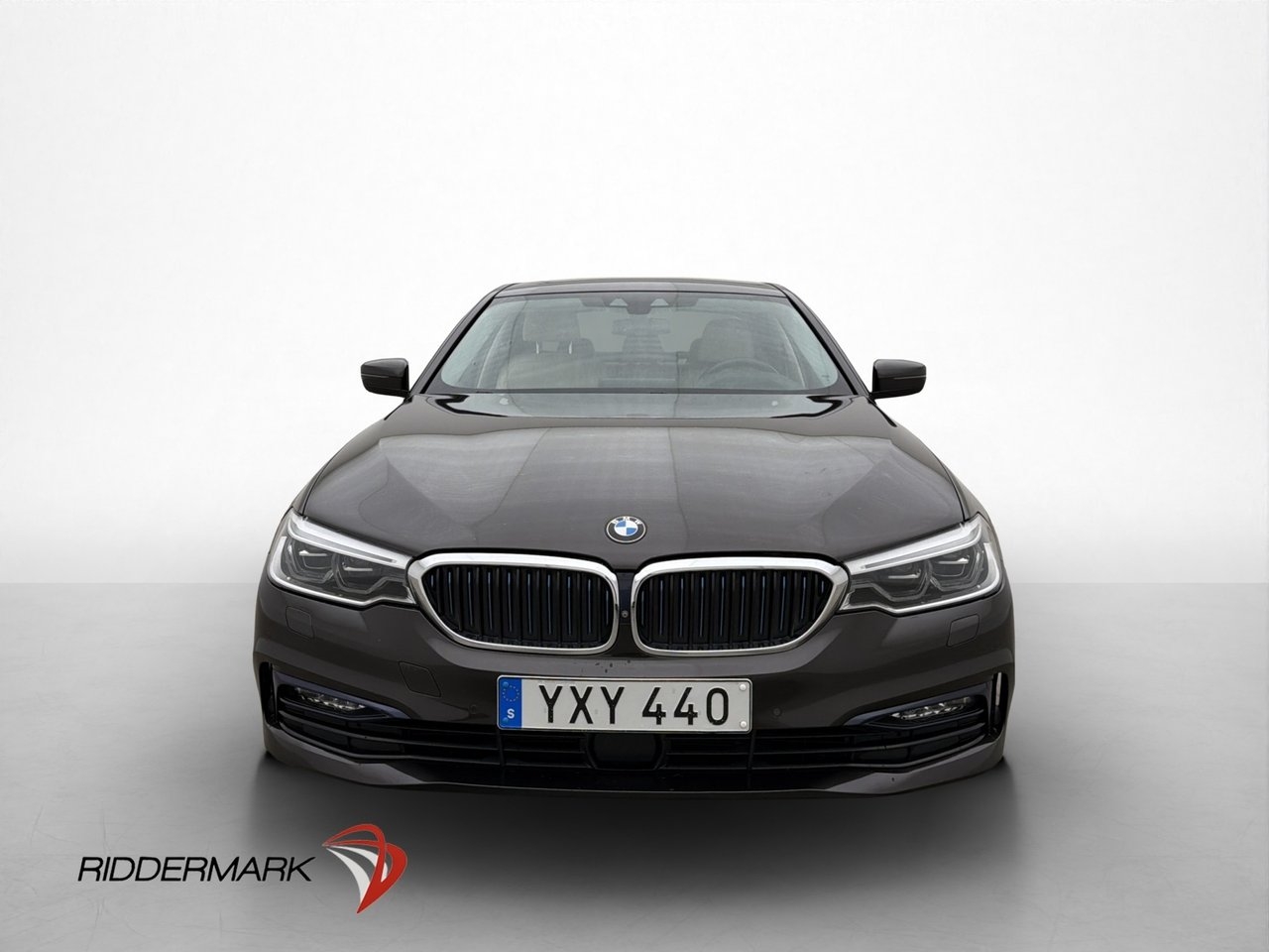 BMW 530 2018, bild 2/35