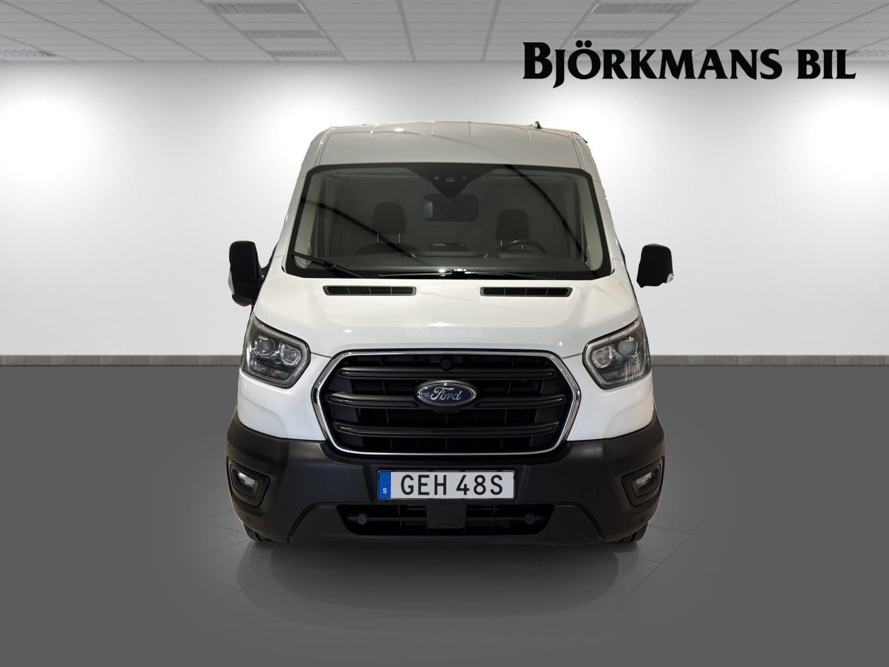 Ford Transit 350 2.0 2021, photo 2/10