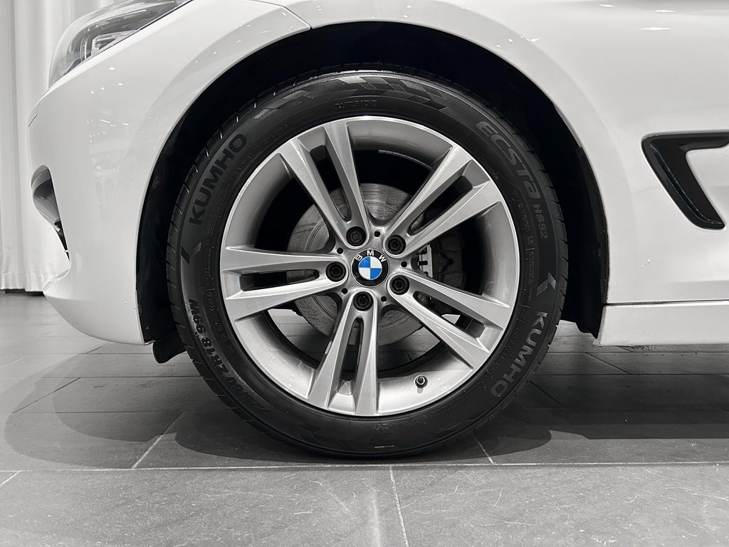 BMW 320 2019, bild 5/10