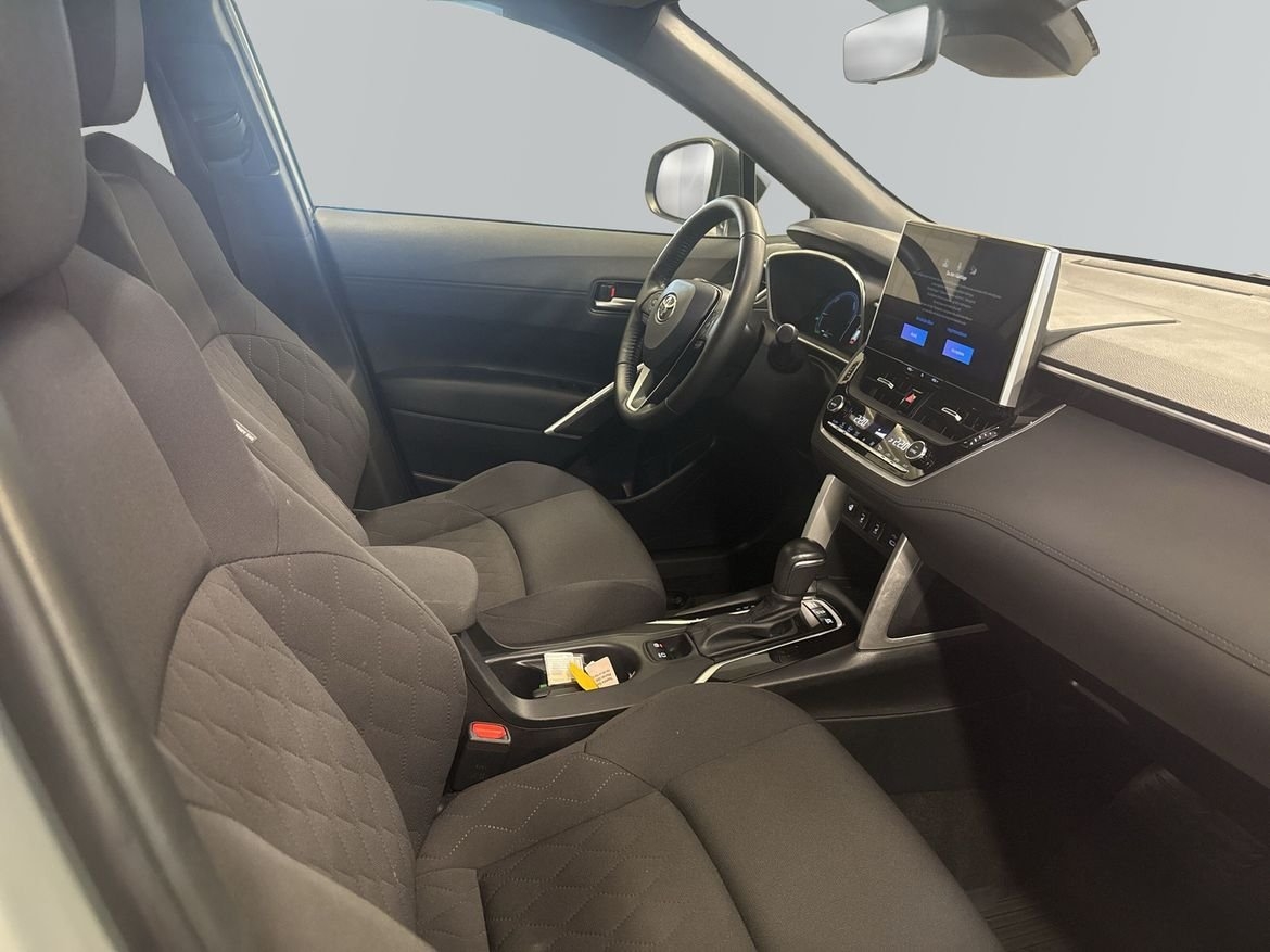 Toyota Corolla Cross 2025, bild 6/15