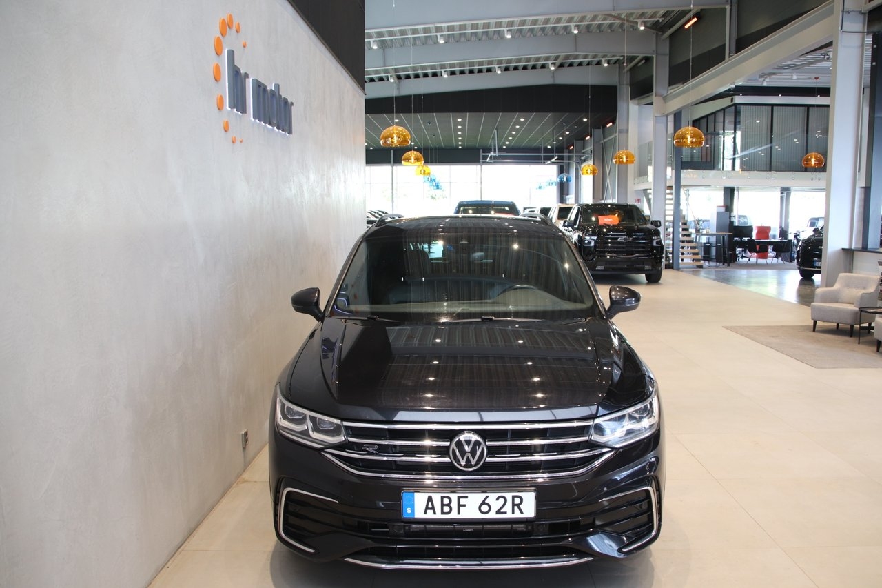 Volkswagen Tiguan 2021, bild 2/10