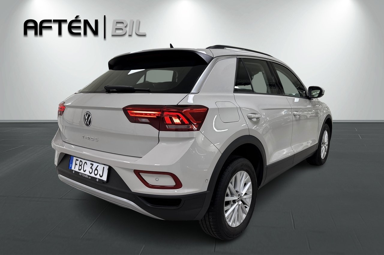 Volkswagen T-Roc 1.0 TSI 2023, bild 7/10