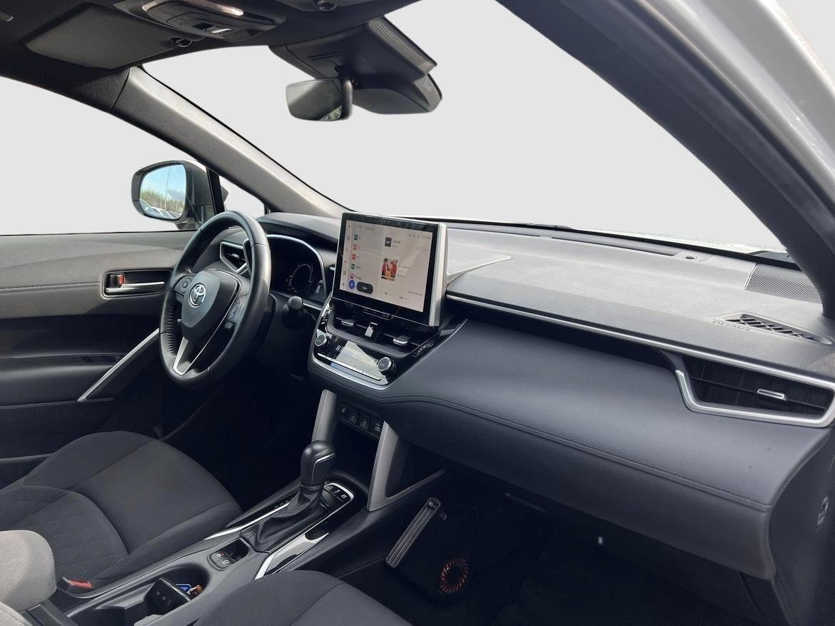 Toyota Corolla Cross 2023, bild 7/10