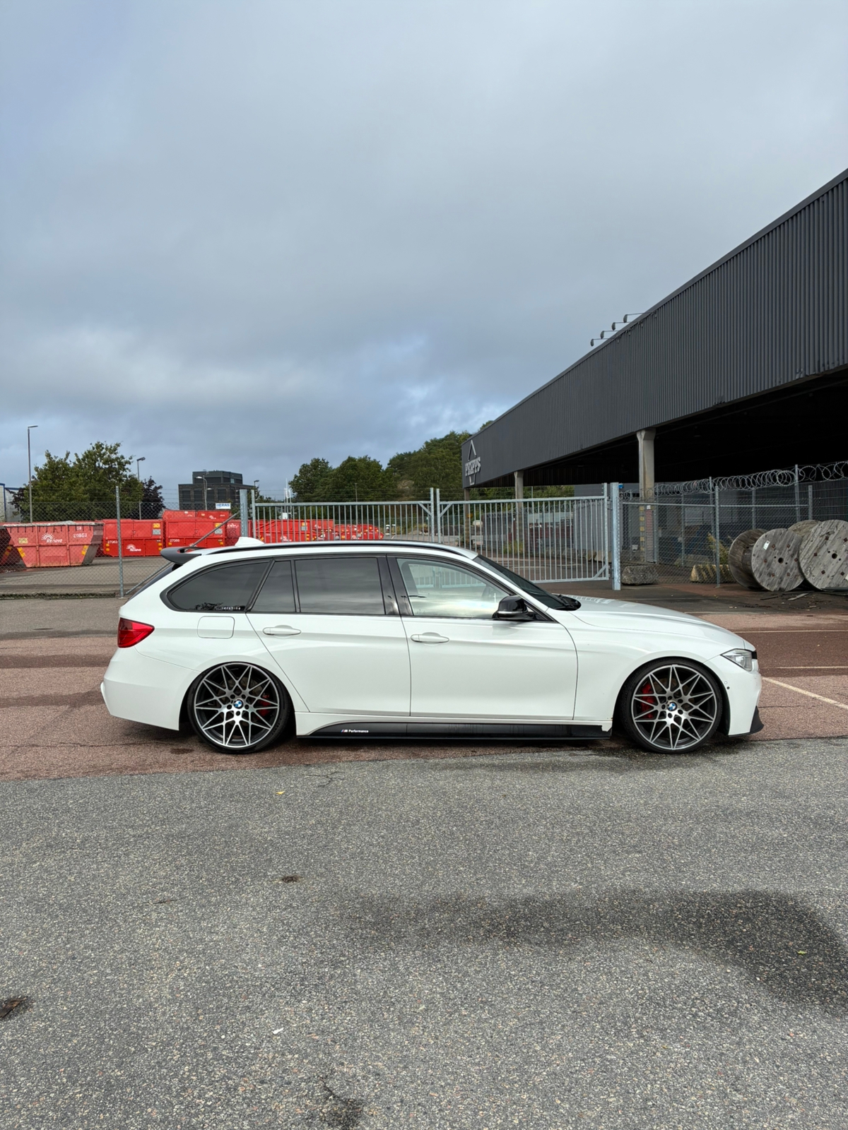 BMW 335 d xDrive Touring Steptronic 2015, kuva 4/10